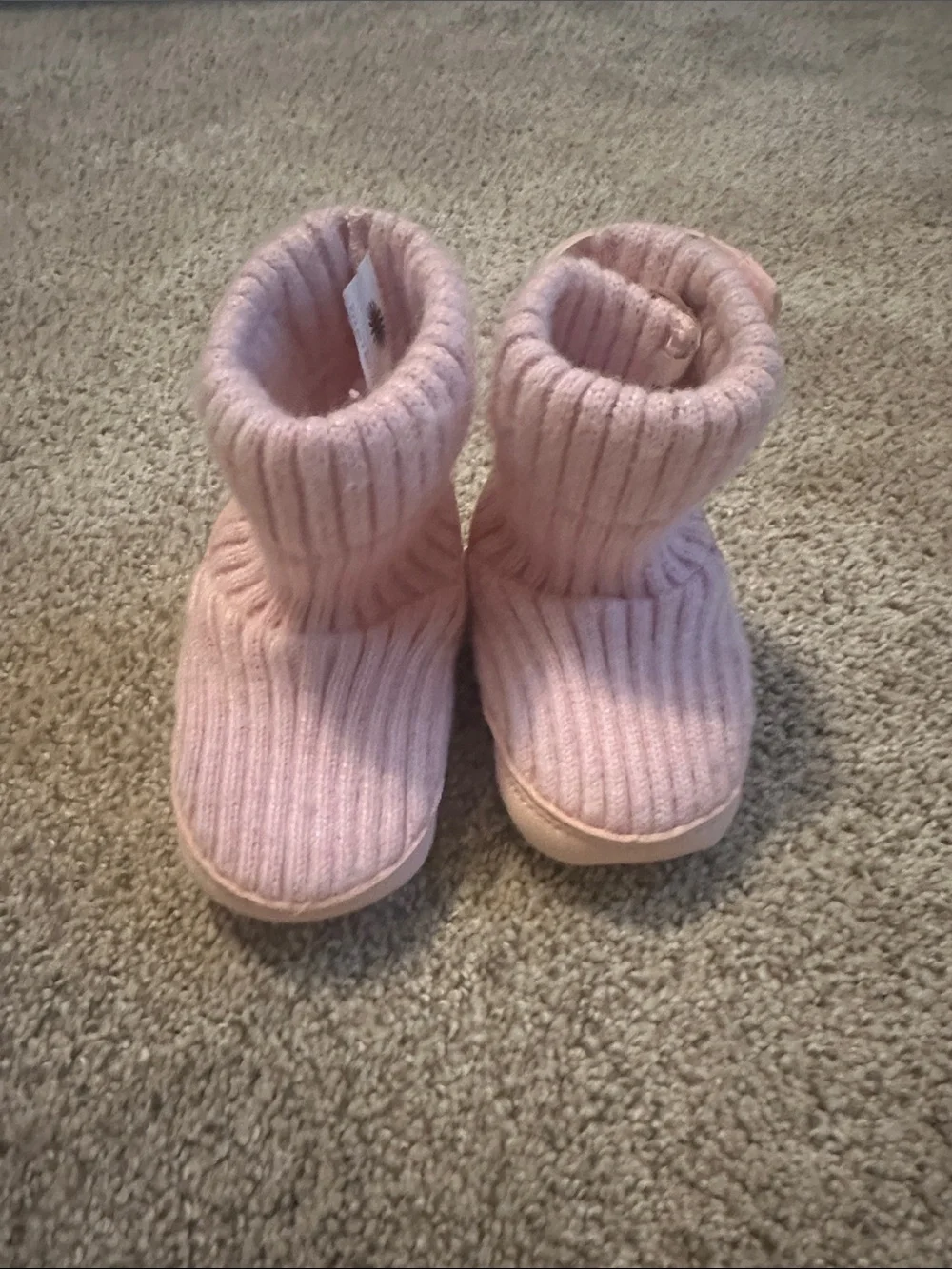 UGG Pink Ribbed Knit Baby Walker Boots Size 02/03